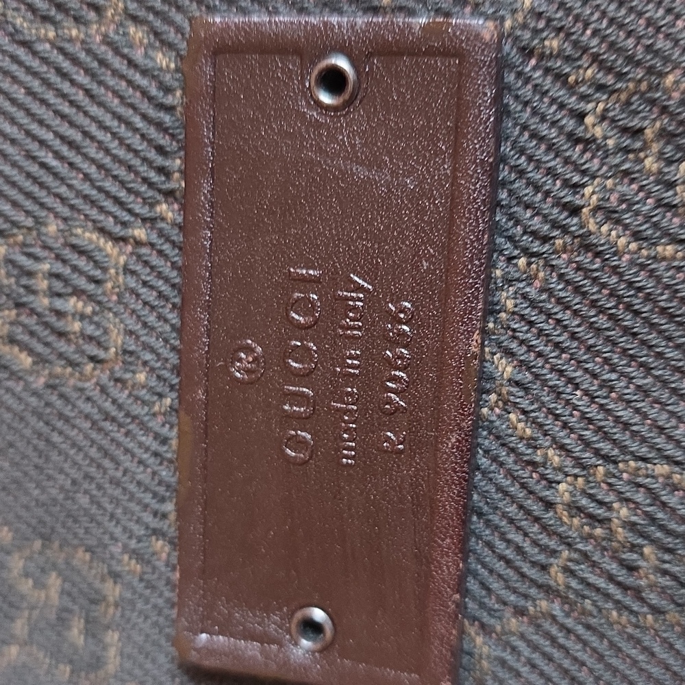 Gucci Messenger Bag - Picture 3 of 10